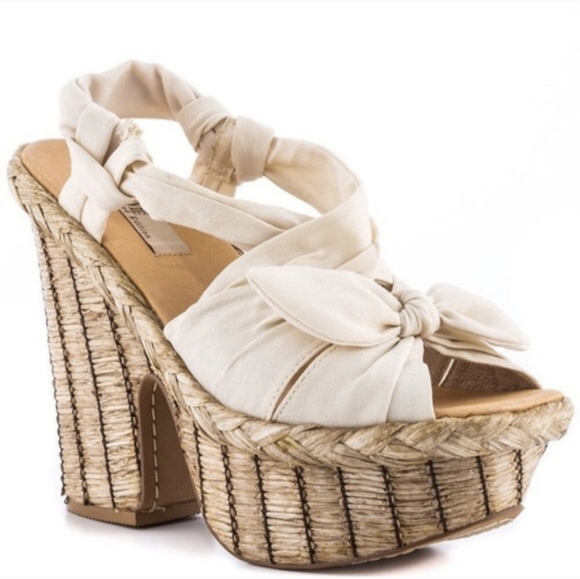 MIA Espadrilles Block Heel Sandal - Picture 4 of 8
